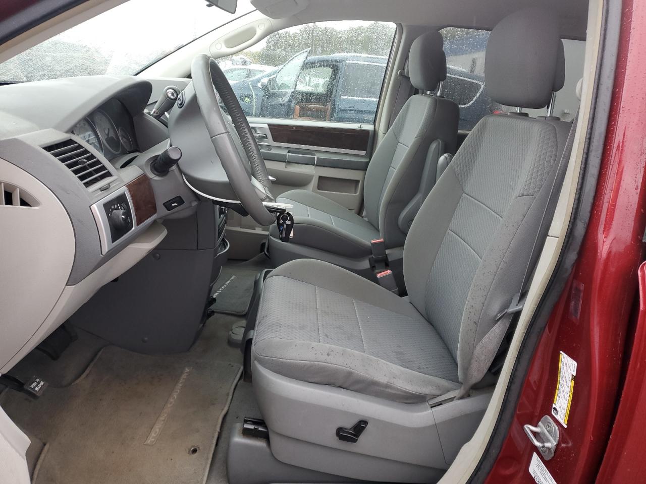 CHRYSLER TOWN & COUNTRY TOURING