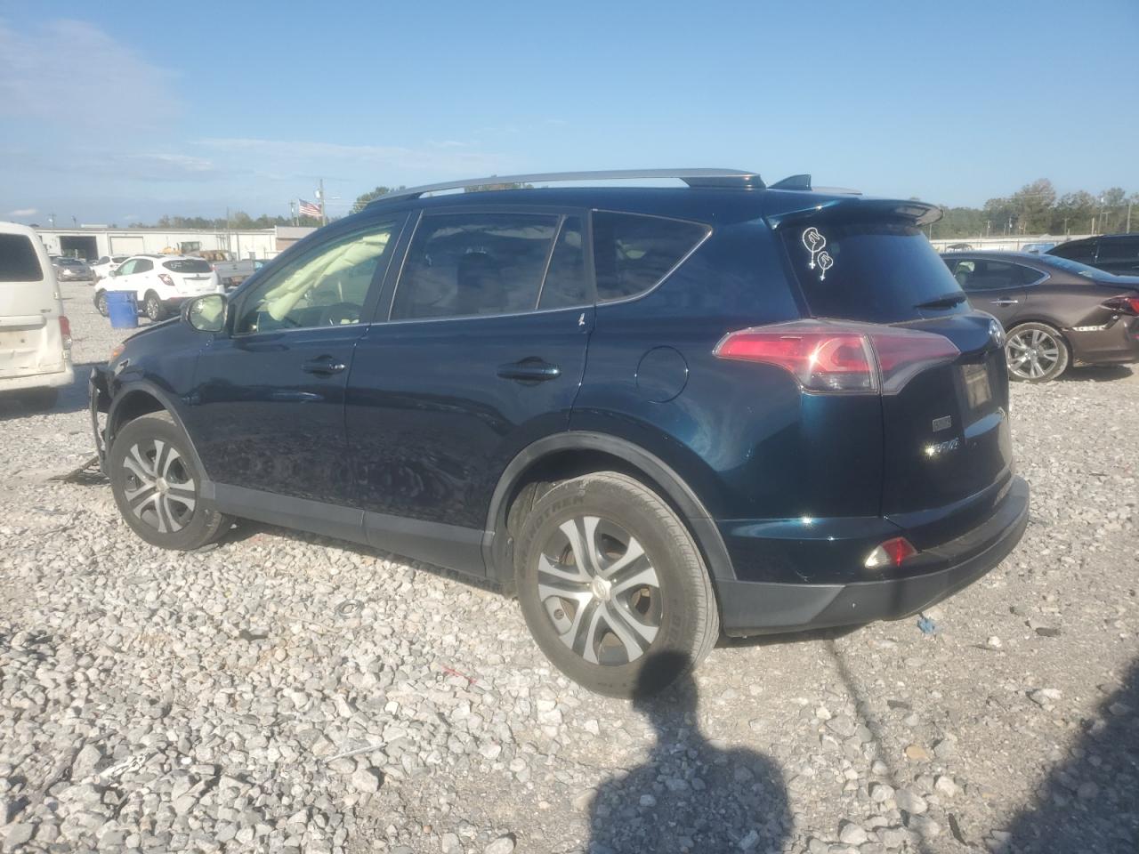 TOYOTA RAV4 LE