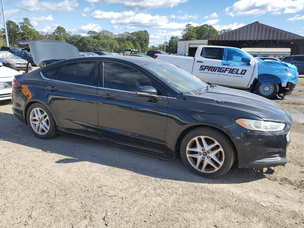 FORD FUSION SE