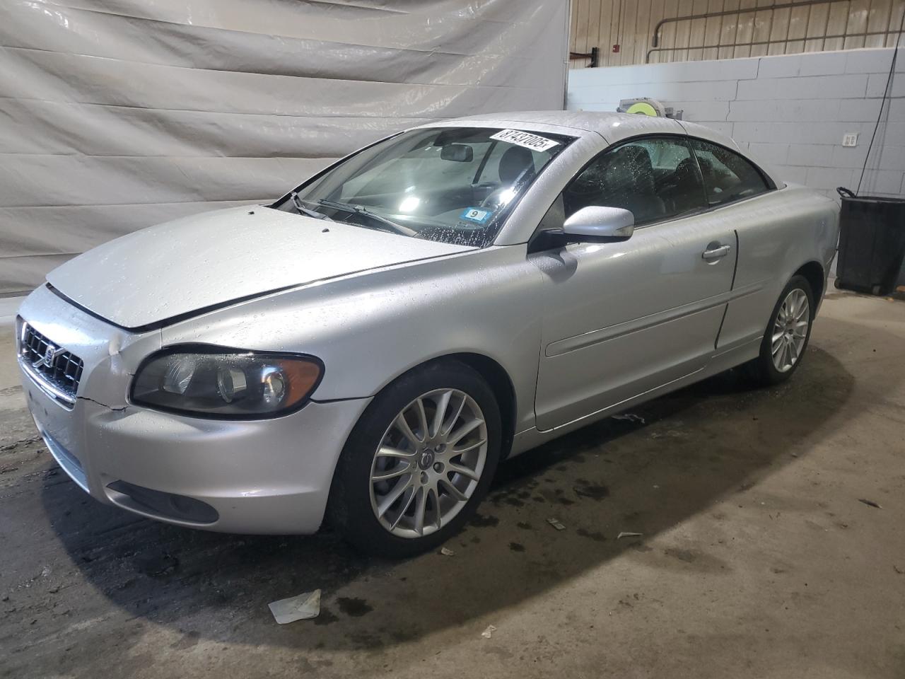 Lot #3270007005 2007 VOLVO C70 T5