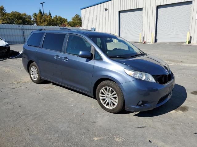 2015 TOYOTA SIENNA XLE - 5TDYK3DC7FS601589