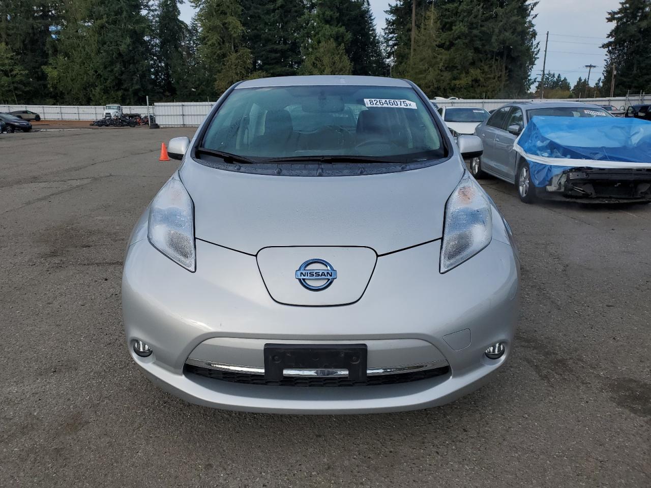 NISSAN LEAF SV