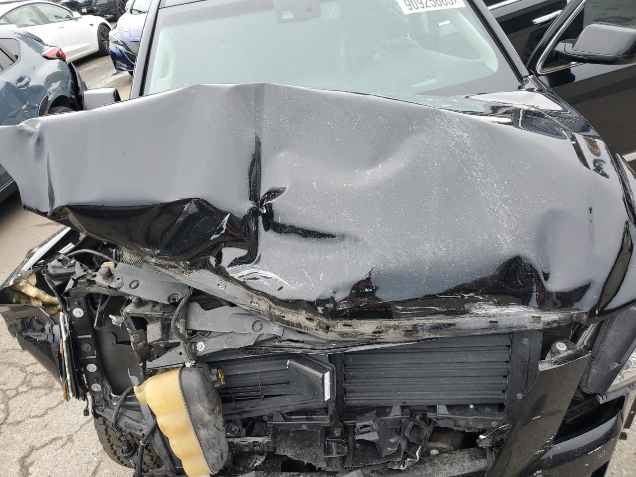 CADILLAC ESCALADE ESV PREMIUM