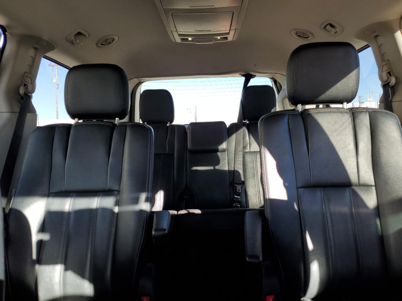 CHRYSLER TOWN & COUNTRY TOURING