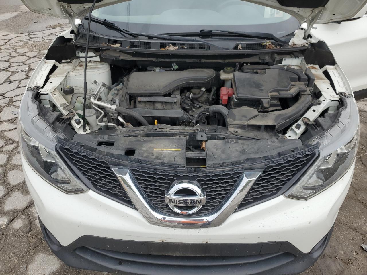 NISSAN ROGUE SPORT S