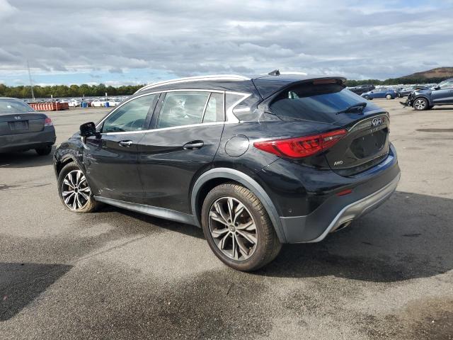 2017 INFINITI QX30 BASE #3304672922