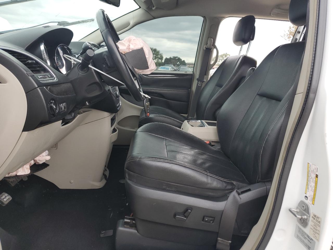 CHRYSLER TOWN & COUNTRY TOURING