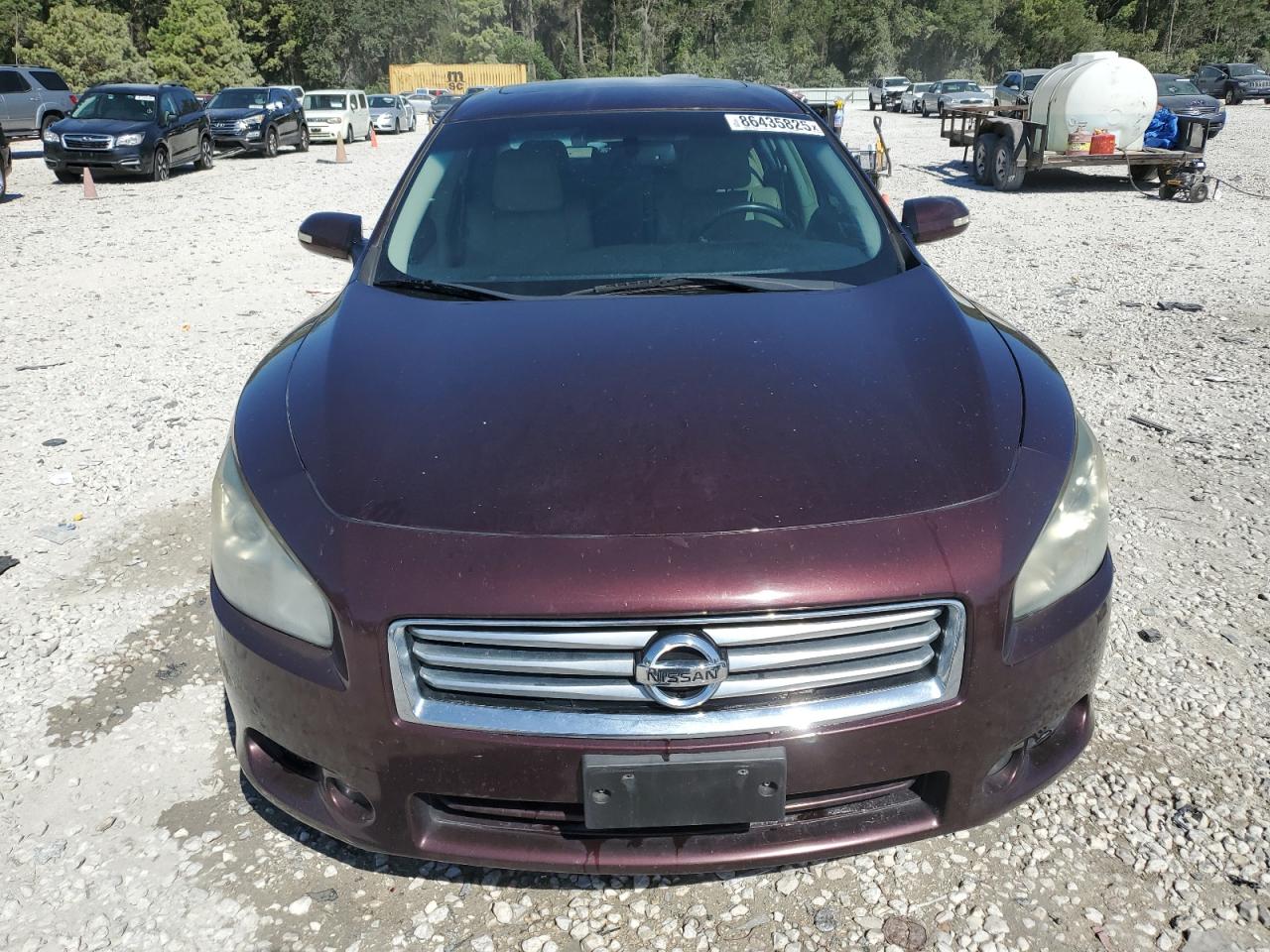 NISSAN MAXIMA S
