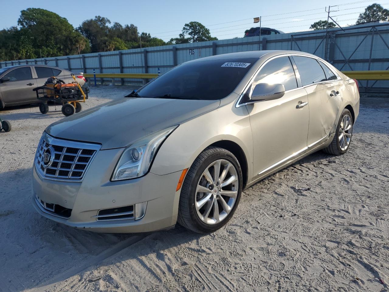 CADILLAC XTS LUXURY COLLECTION