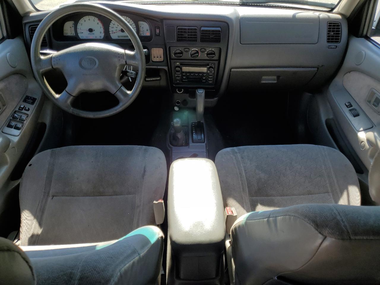 Lot #3309311990 2002 TOYOTA TACOMA DOU