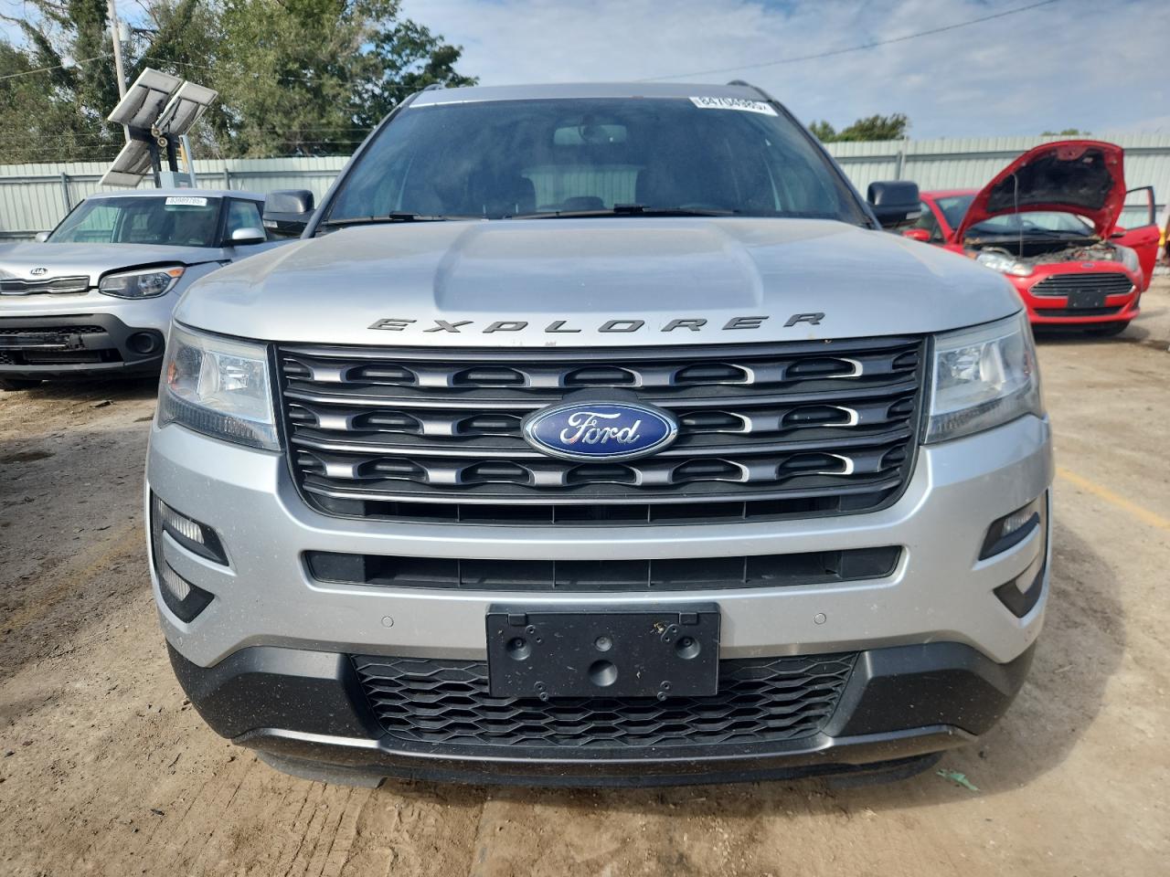 FORD EXPLORER XLT