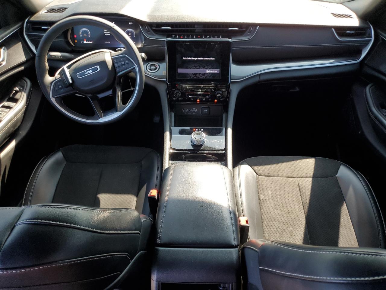 JEEP GRAND CHEROKEE LAREDO