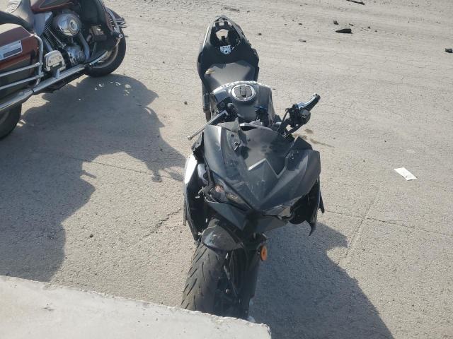 2025 KAWASAKI EX500 A ML5EXGJ16SDA47382