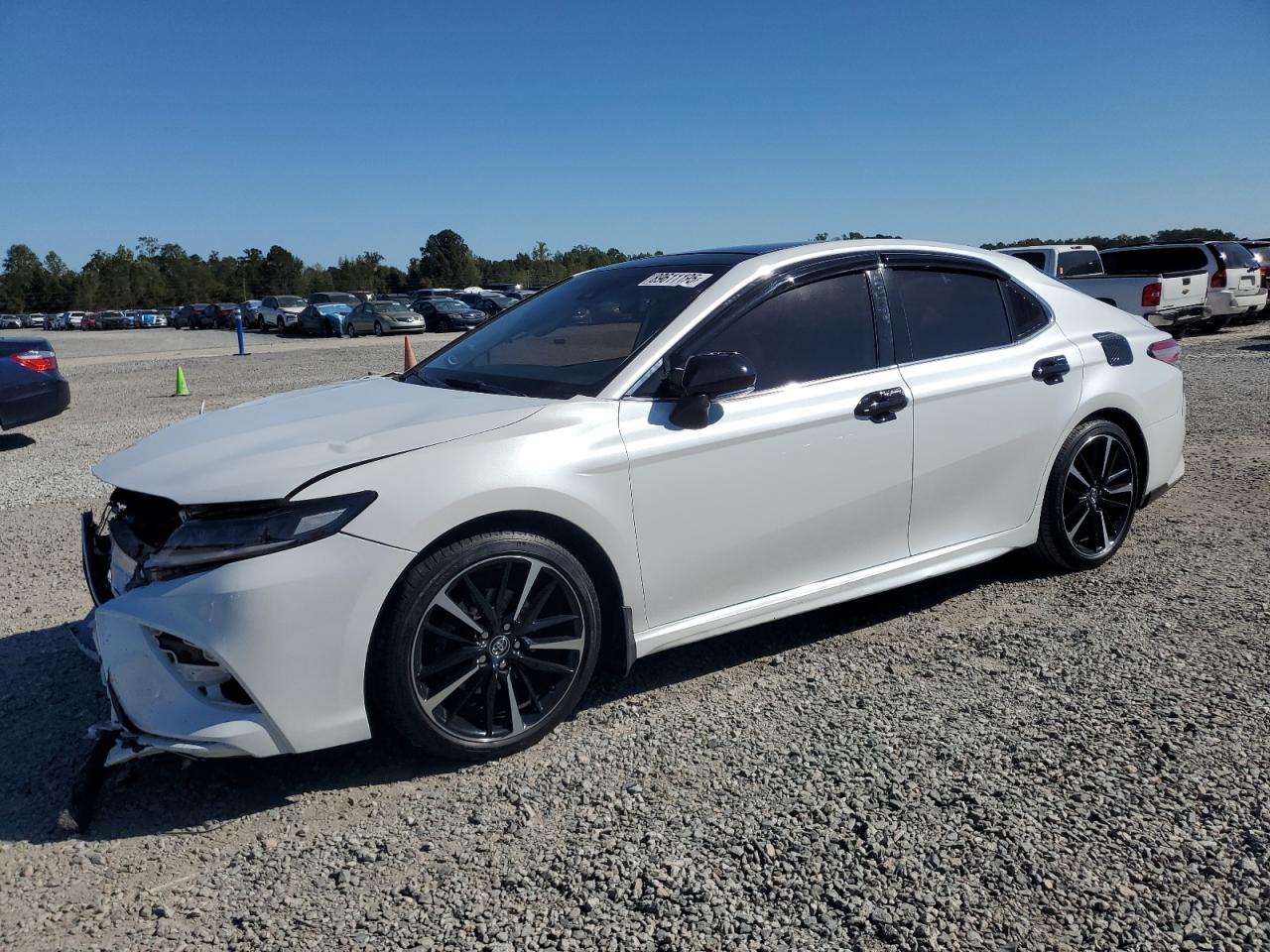 TOYOTA CAMRY XSE