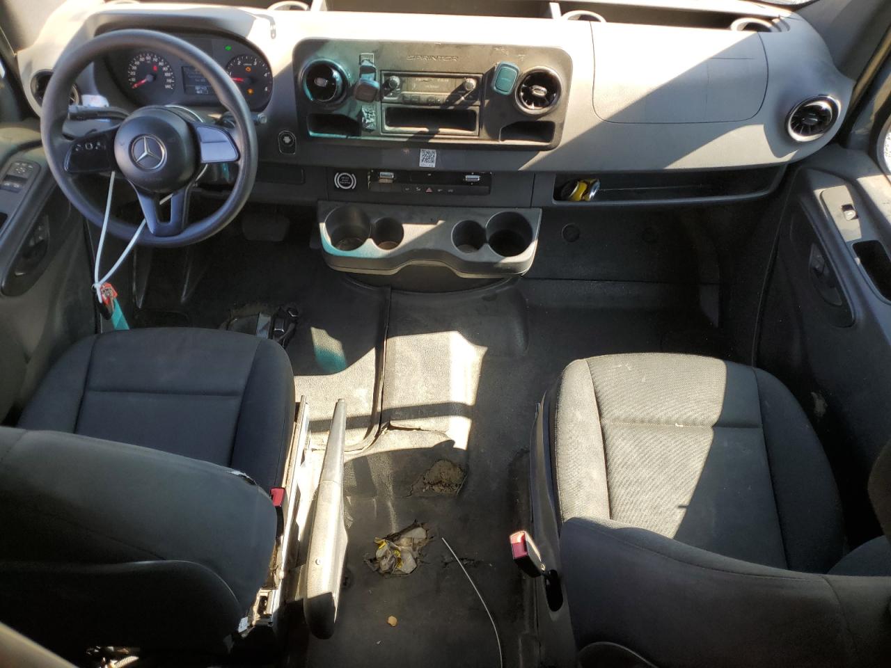 MERCEDES-BENZ SPRINTER 2500/3500