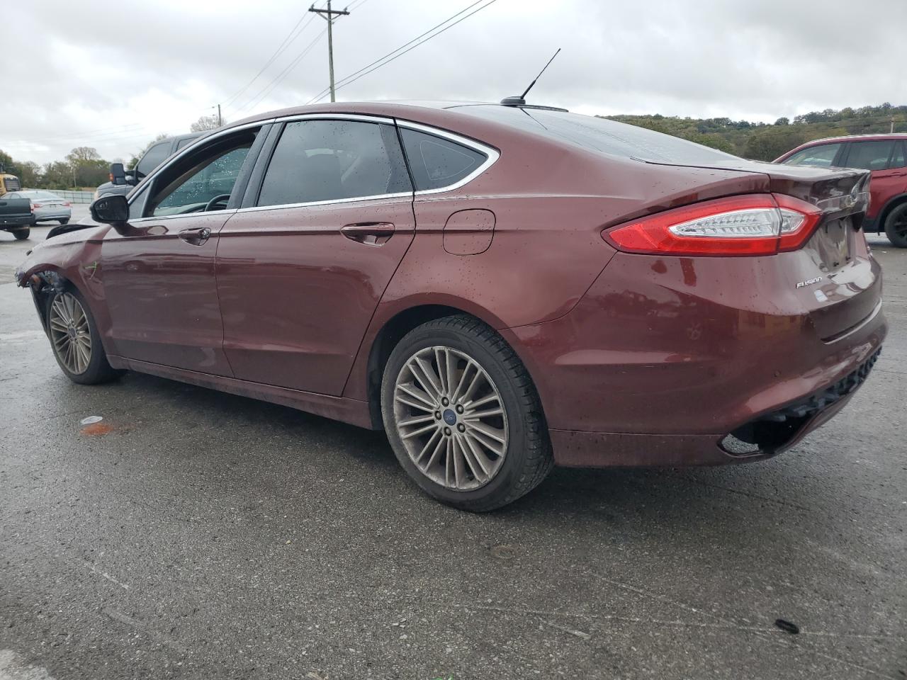 FORD FUSION SE
