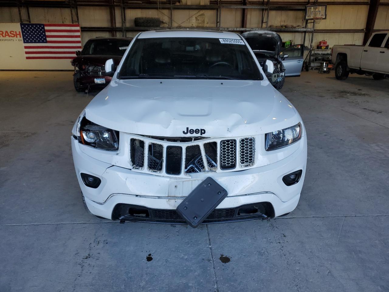 JEEP GRAND CHEROKEE LAREDO