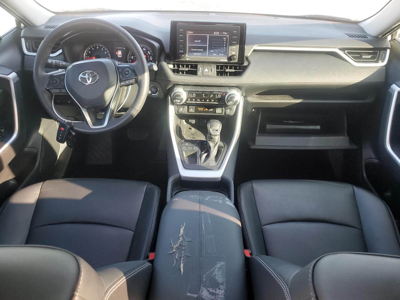 TOYOTA RAV4 XLE PREMIUM