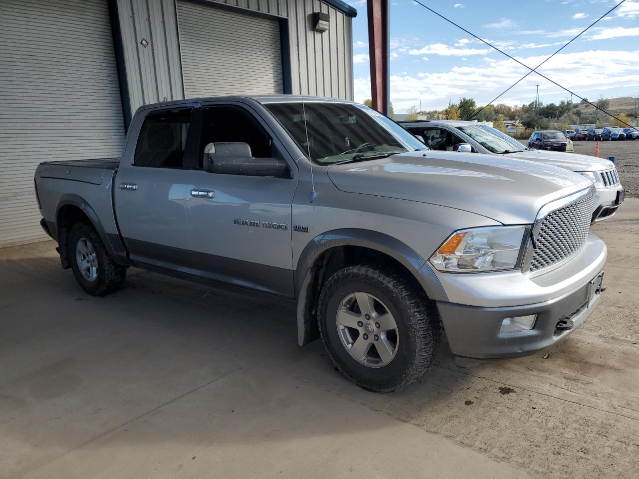 DODGE RAM 1500 SLT
