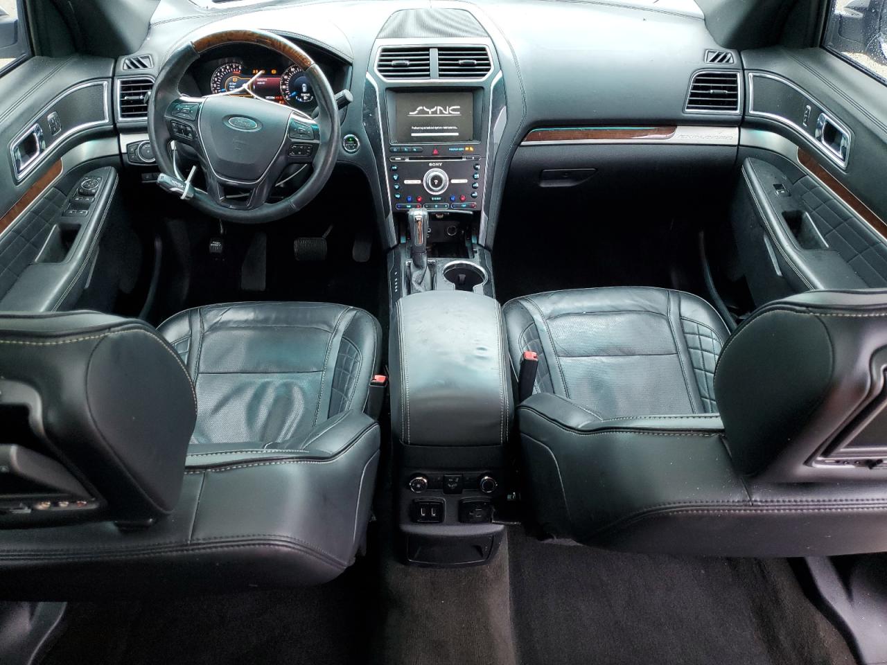 FORD EXPLORER PLATINUM