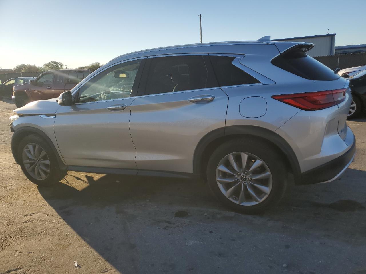 INFINITI QX50 ESSENTIAL