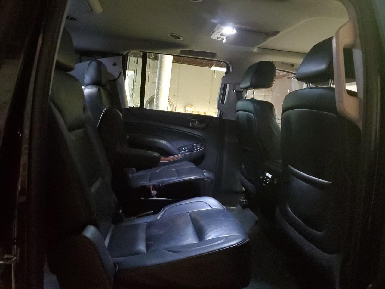 CHEVROLET SUBURBAN K1500 LTZ