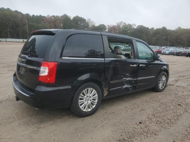 2016 CHRYSLER TOWN & COU - 2C4RC1CG9GR304442
