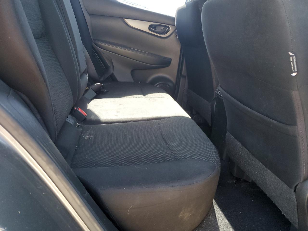 NISSAN ROGUE SPORT S