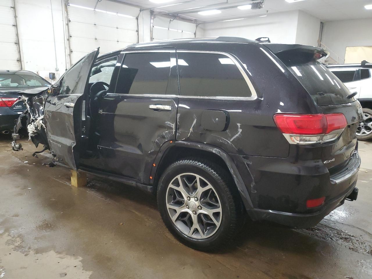 JEEP GRAND CHEROKEE OVERLAND