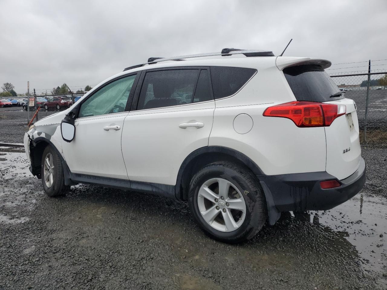 TOYOTA RAV4 XLE
