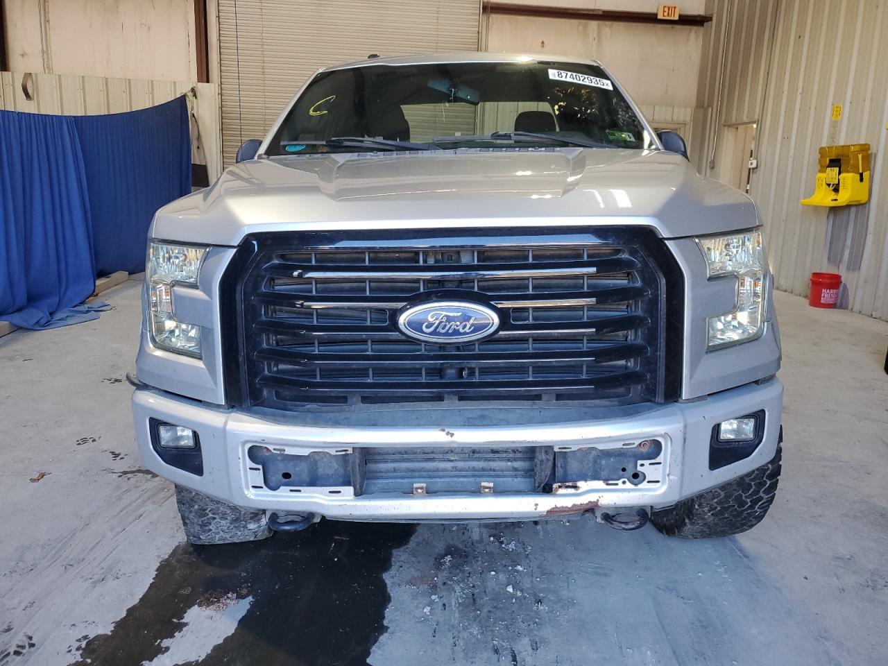 FORD F-150 SUPER CAB