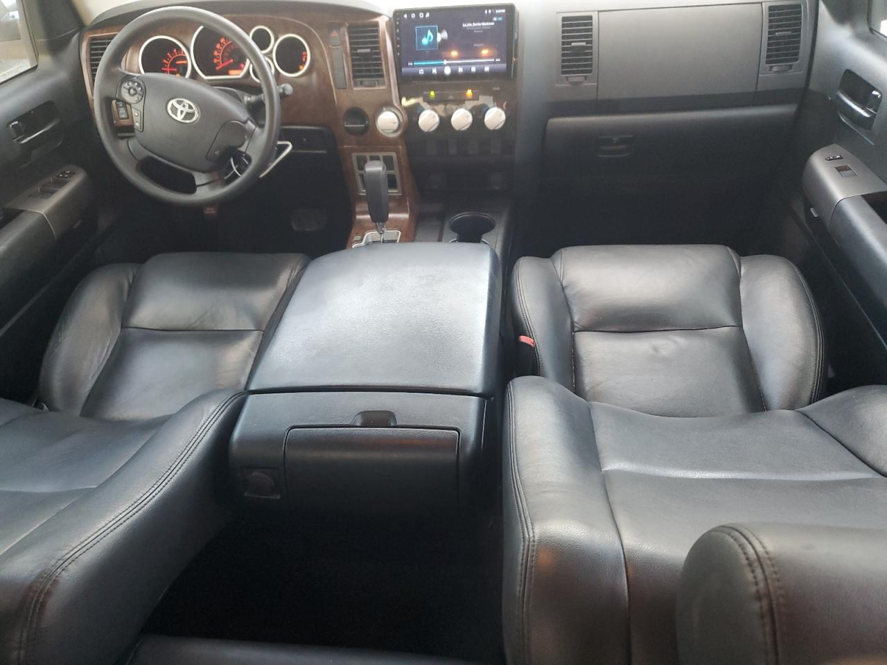 TOYOTA TUNDRA DOUBLE CAB SR5