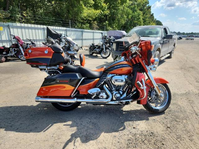 2013 HARLEY-DAVIDSON FLHTCUSE CVO ULTRA CLASSIC ELECTRA GLIDE 1HD1PR810DB956332