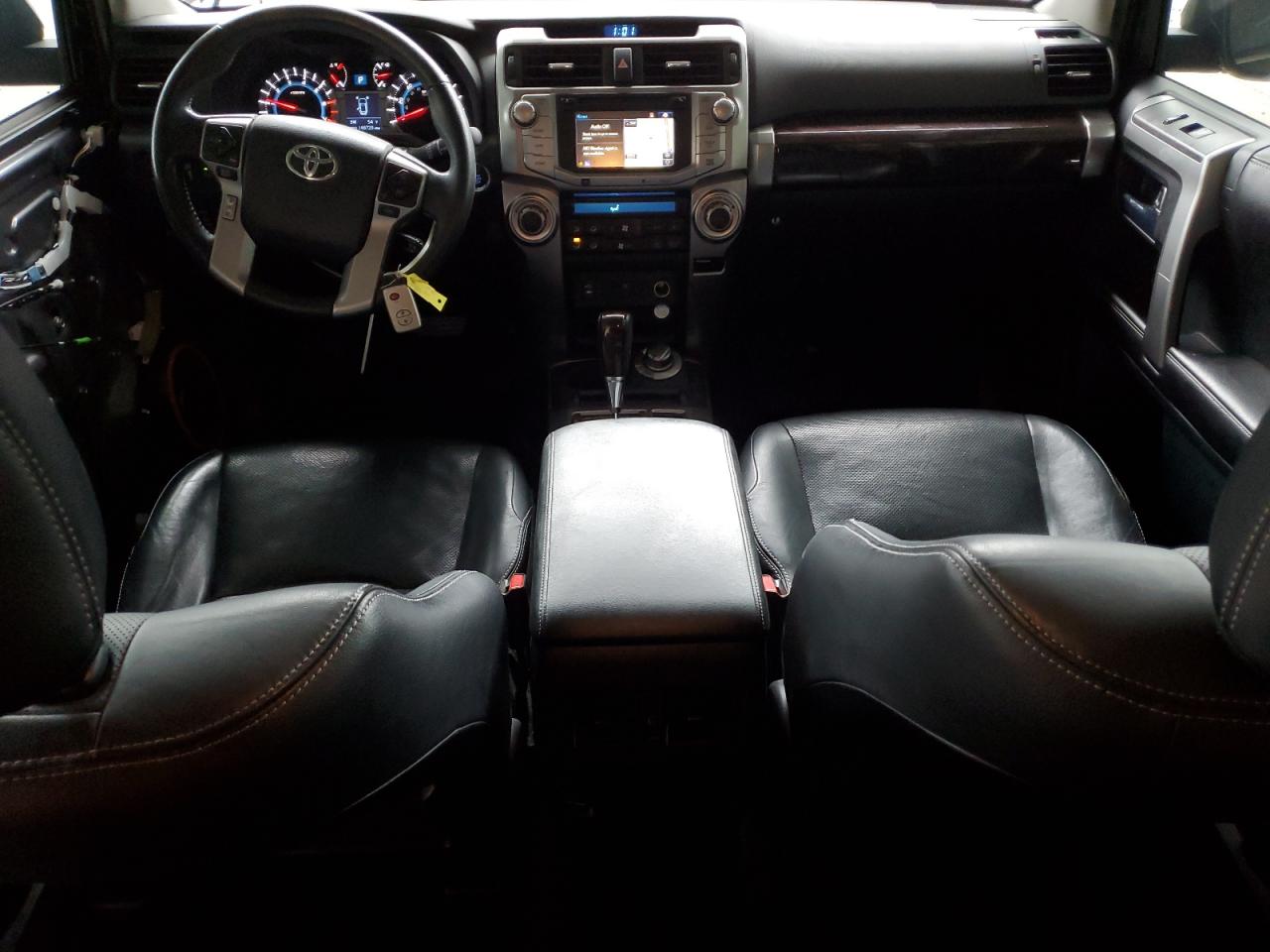 TOYOTA 4RUNNER SR5/SR5 PREMIUM