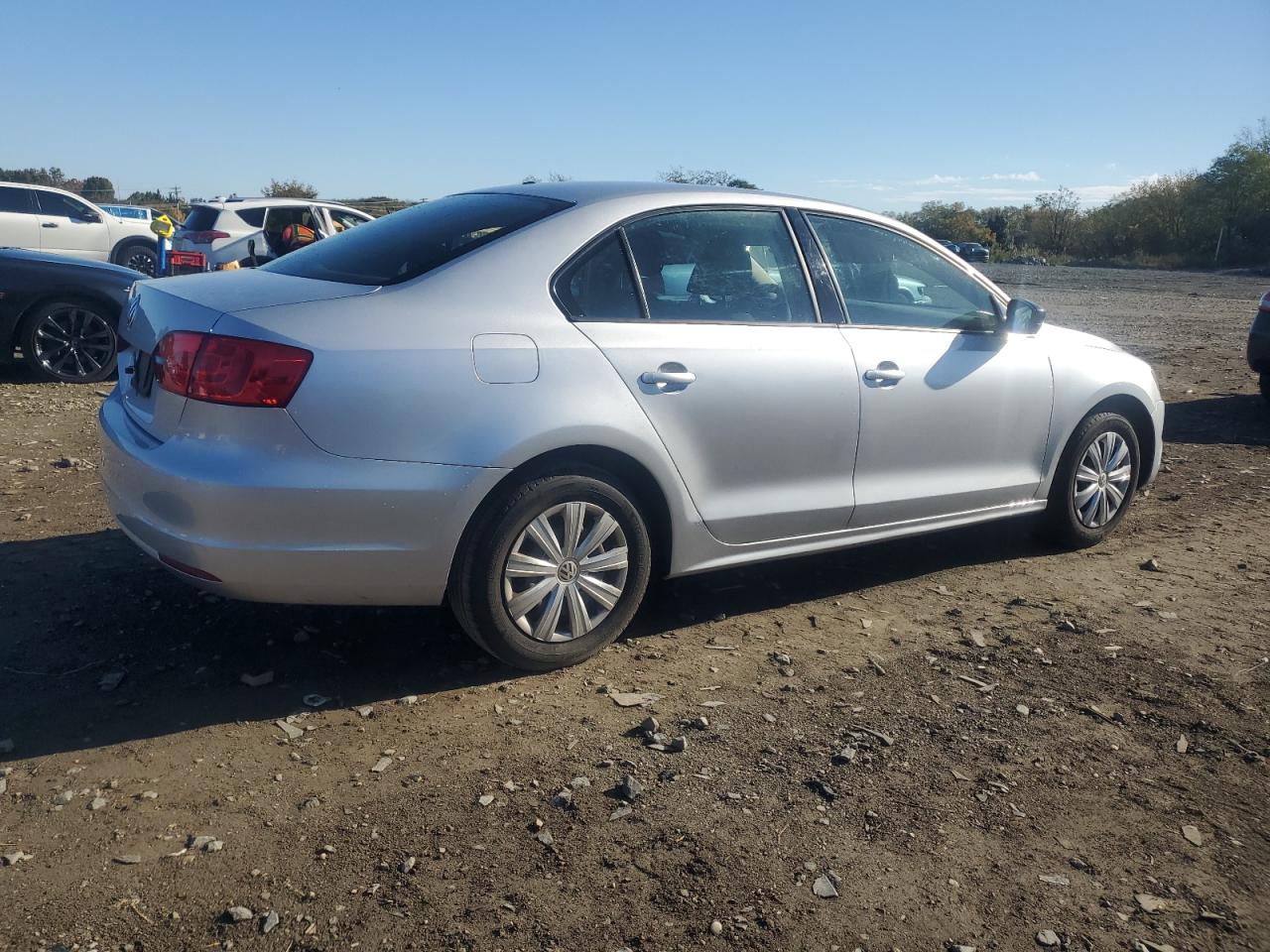 VOLKSWAGEN JETTA BASE