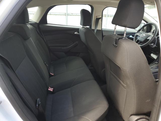 2015 FORD FOCUS SE 1FADP3K21FL203649