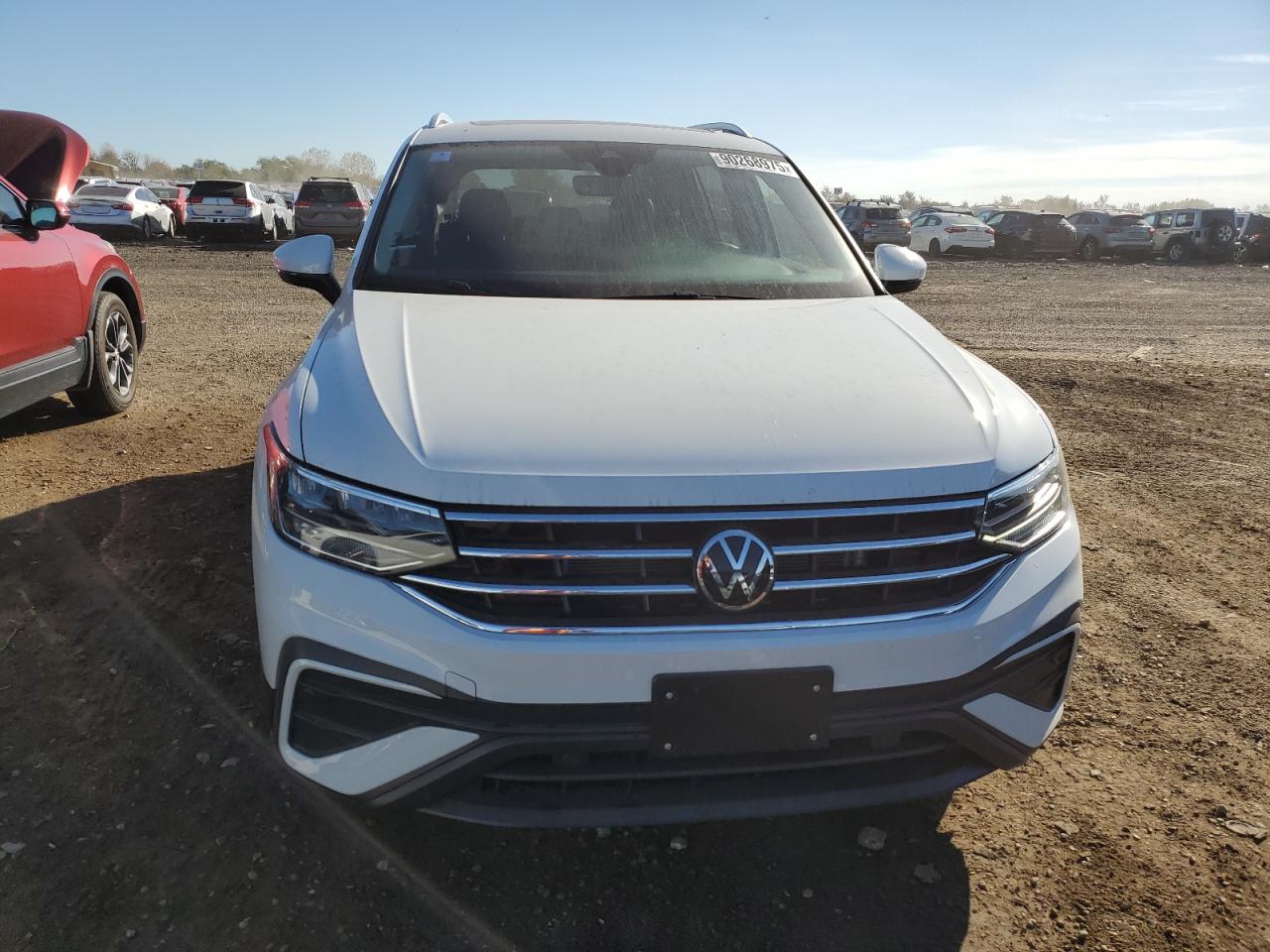 VOLKSWAGEN TIGUAN SE
