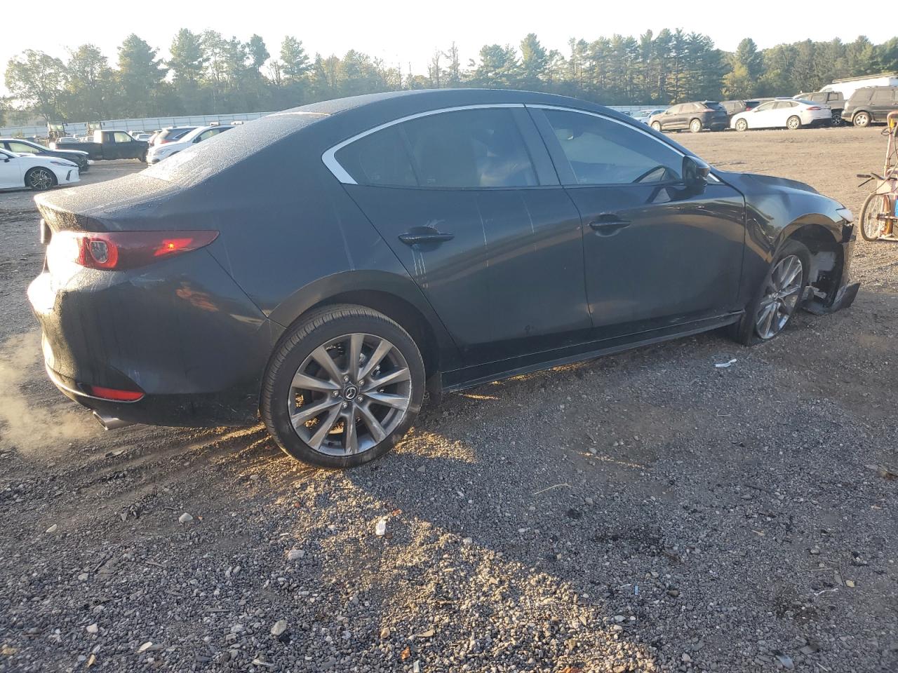 MAZDA 3 PREFERRED