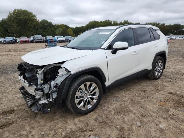2021 TOYOTA RAV4 XLE P #3297046498