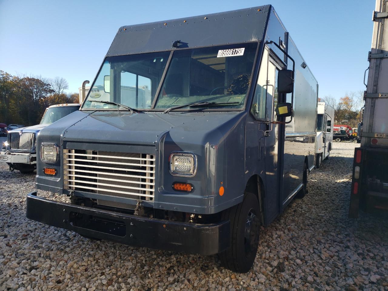 Lot #3308303234 2021 FREIGHTLINER CHASSIS M