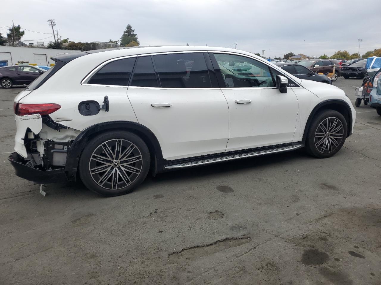 MERCEDES-BENZ EQS SUV 450 4MATIC