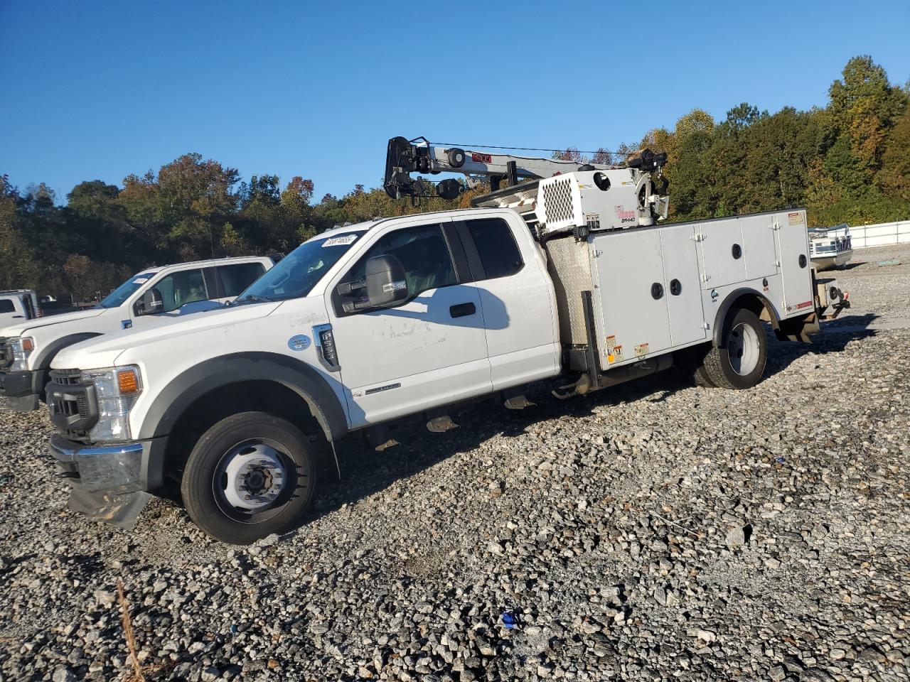 FORD F-550 SUPER DUTY