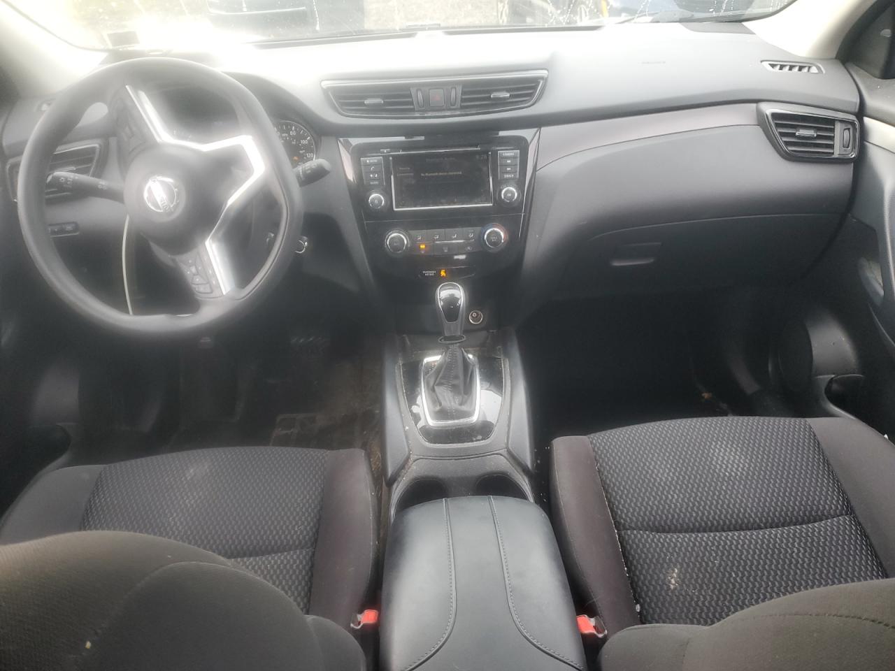 NISSAN ROGUE SPORT S
