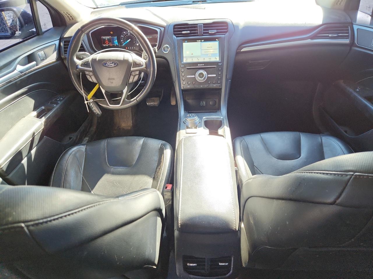 FORD FUSION TITANIUM