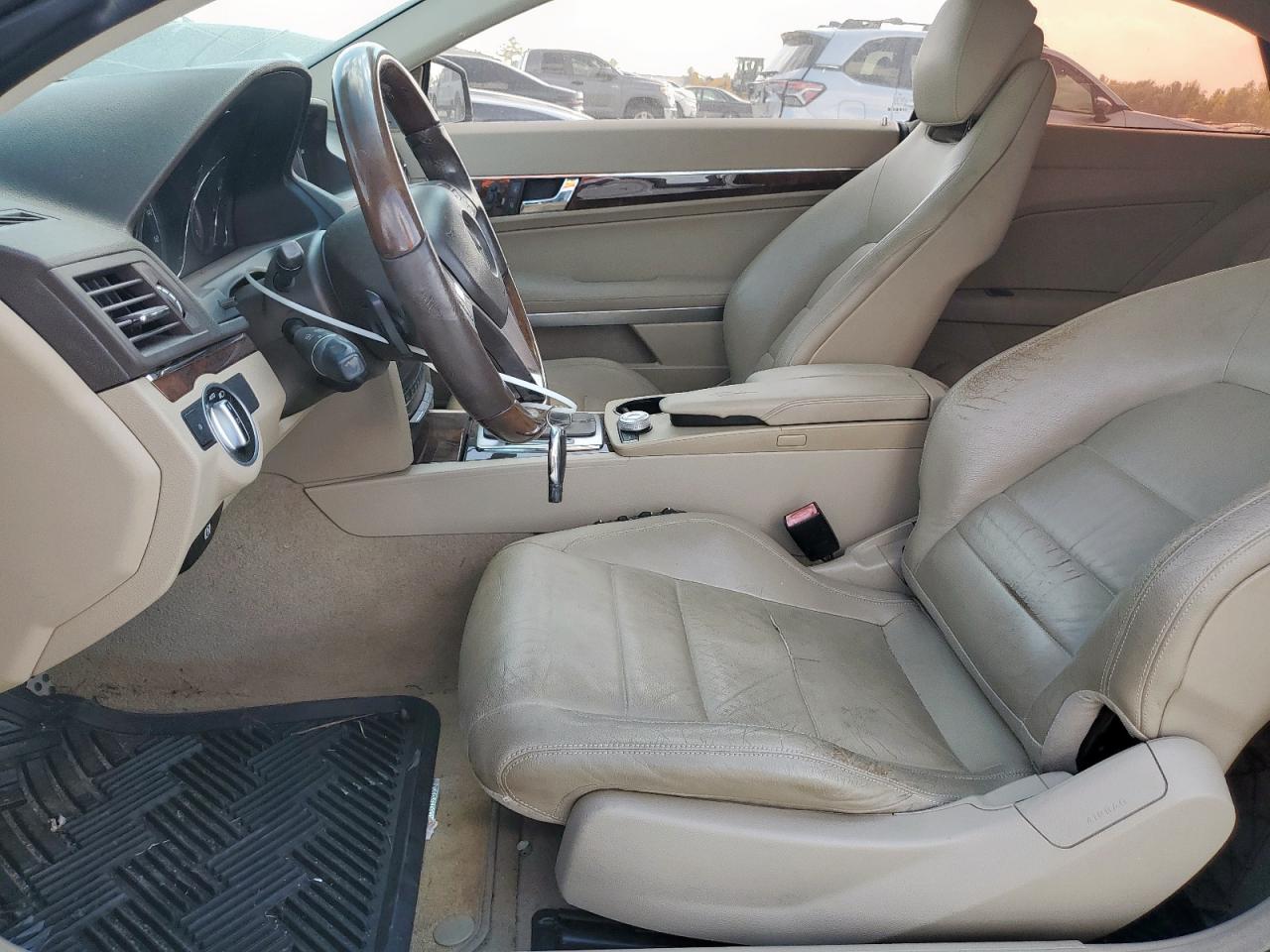 MERCEDES-BENZ E-CLASS 350