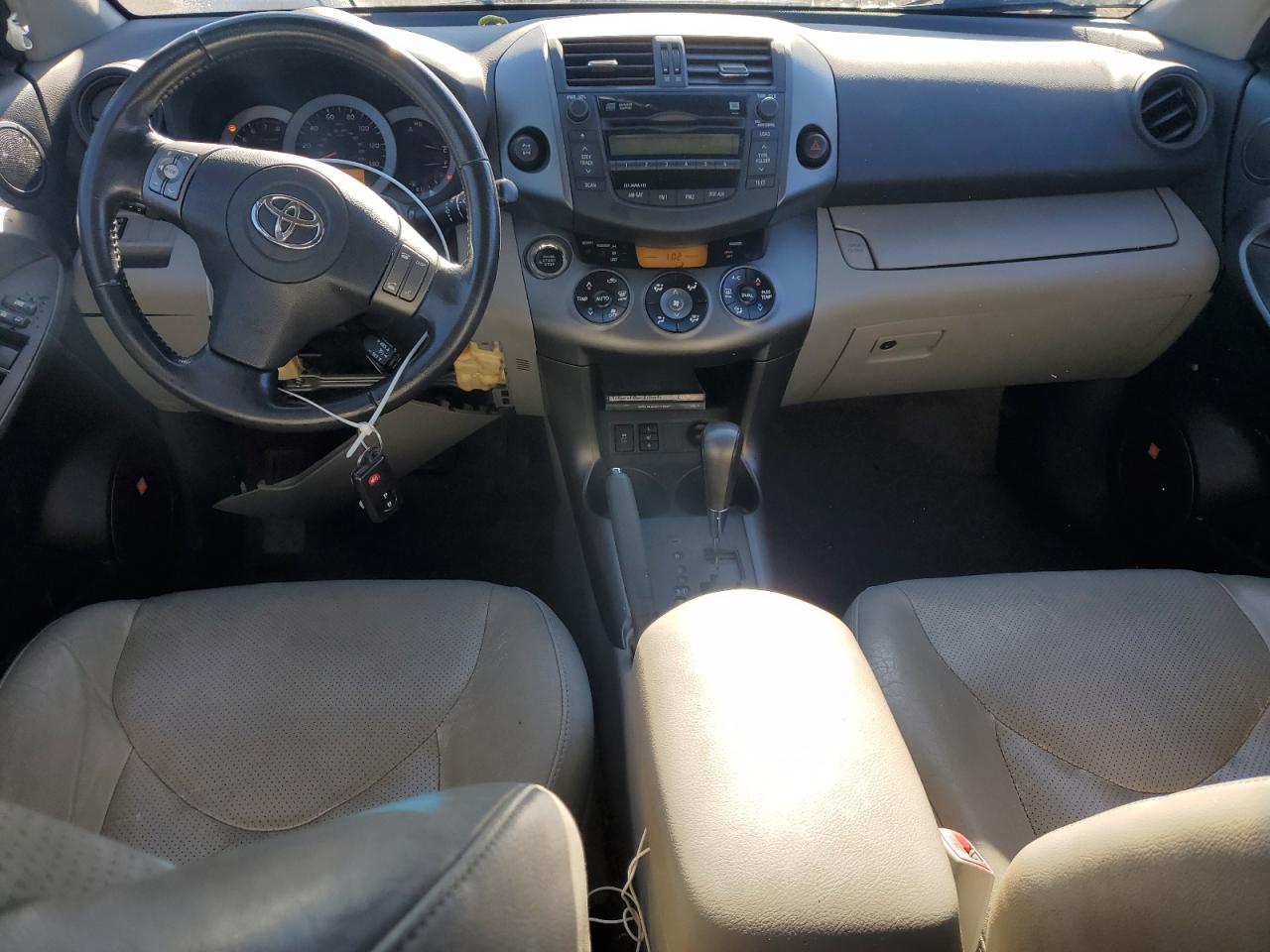 TOYOTA RAV4 LIMITED