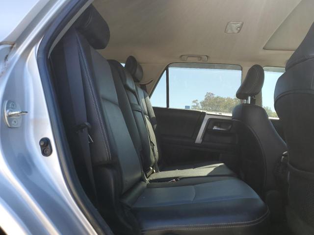 2015 TOYOTA 4RUNNER SR - JTEBU5JR4F5220756