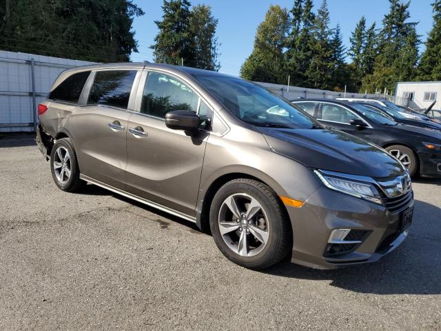 2018 HONDA ODYSSEY TOURING 5FNRL6H89JB005910