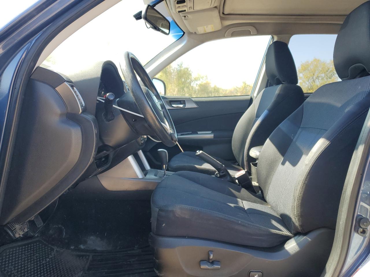 Lot #3264467477 2012 SUBA FORESTER 2.5X PREMIUM