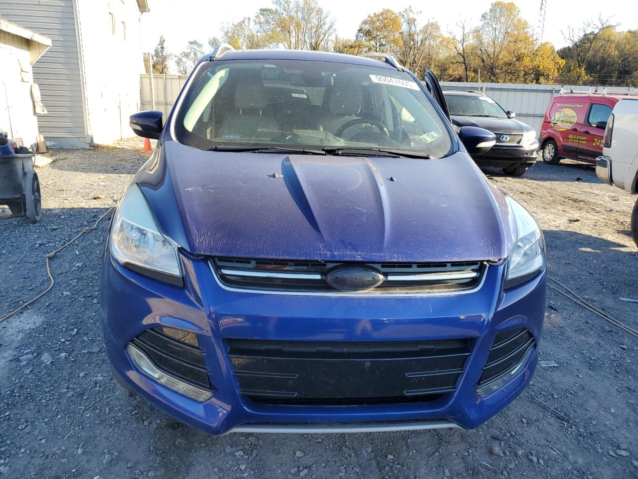 FORD ESCAPE TITANIUM